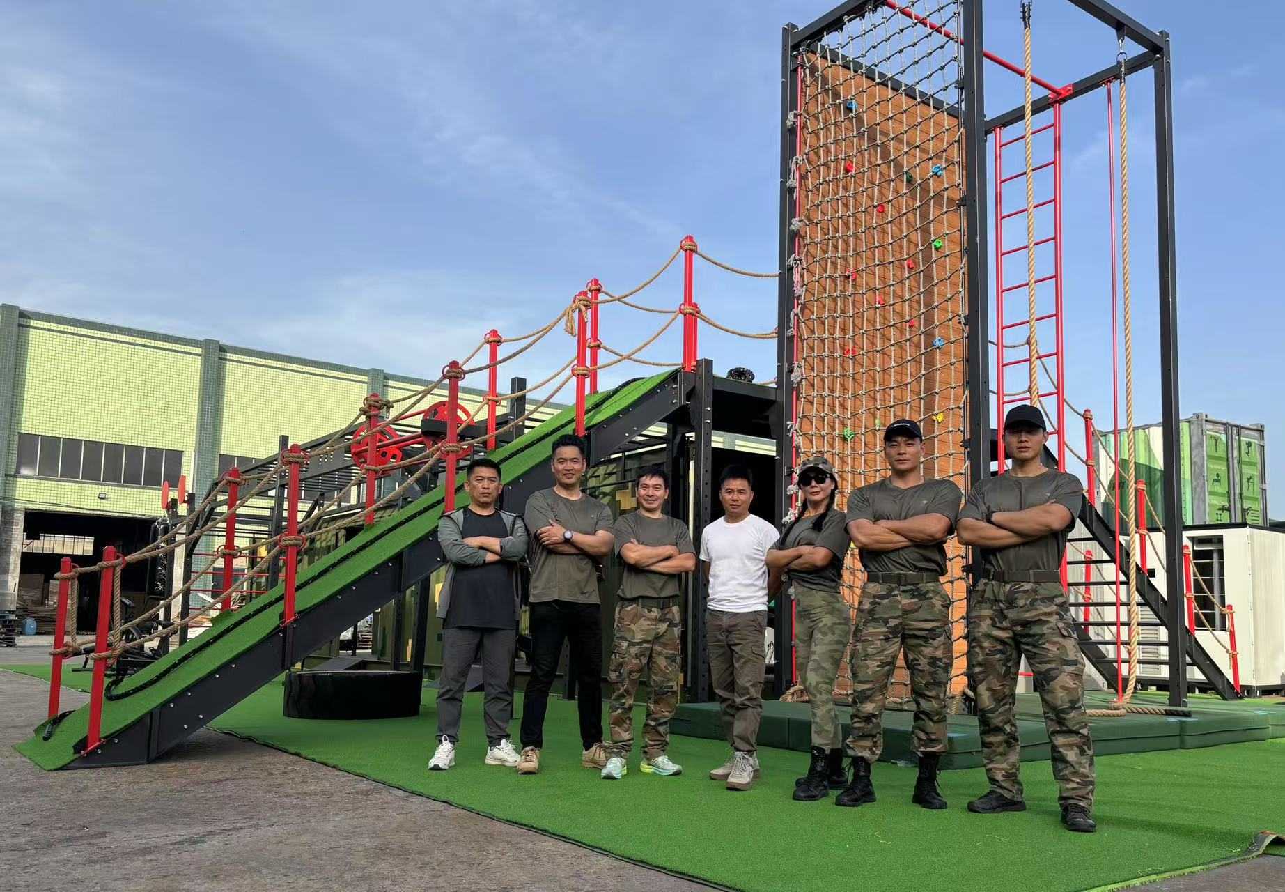 gym in shipping container | MANGO